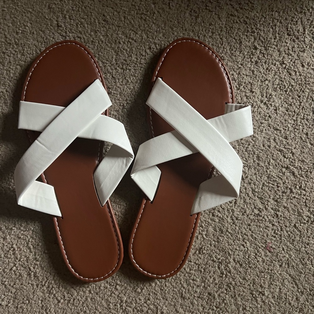 Dressy flip flops